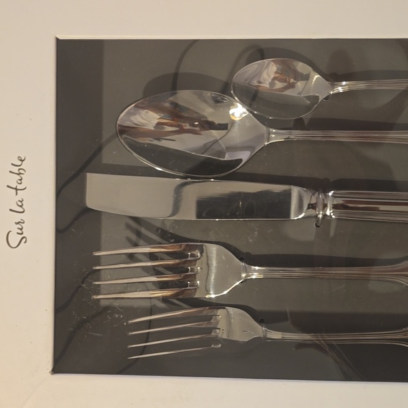 ❤️BUY 2 GET 1 FREE  Sur La Table Bouchon 20-Piece Flatware Set - Picture 5 of 12